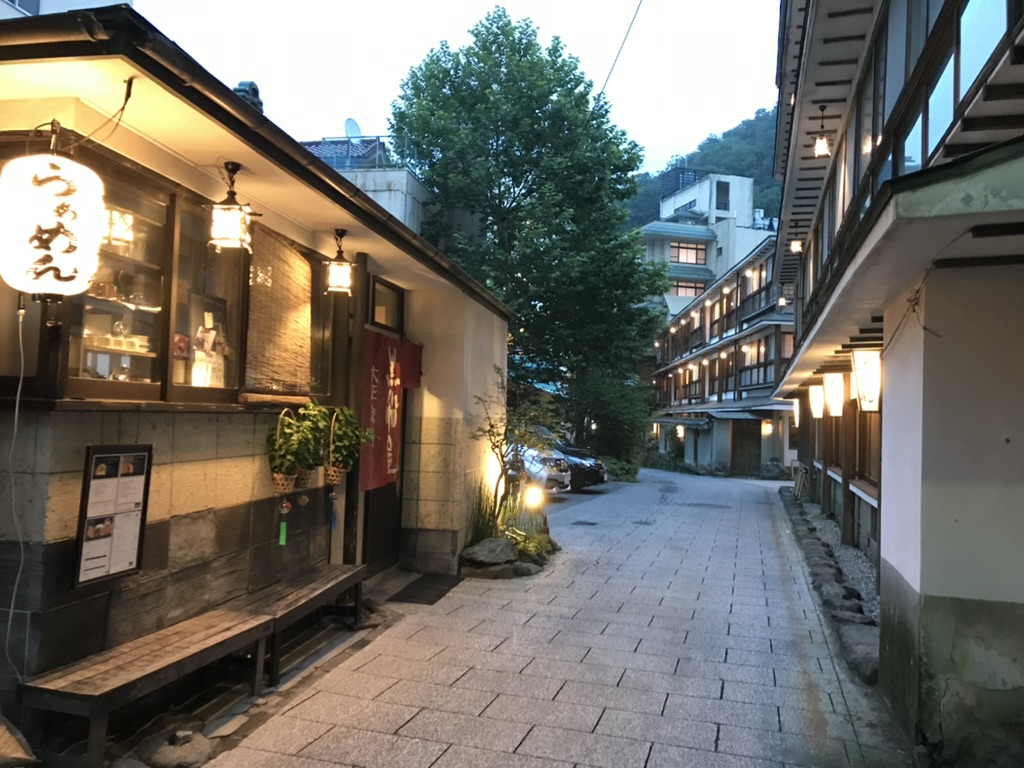 45839A48-FEC9-439F-8B7E-998B795F5084_1_105_c