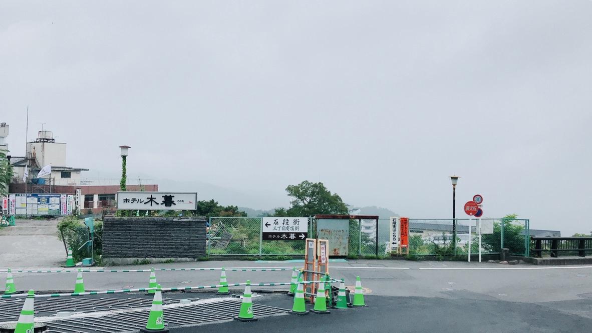 8916689F-4648-4F6D-B5AC-18A34EE2DC19_1_105_c