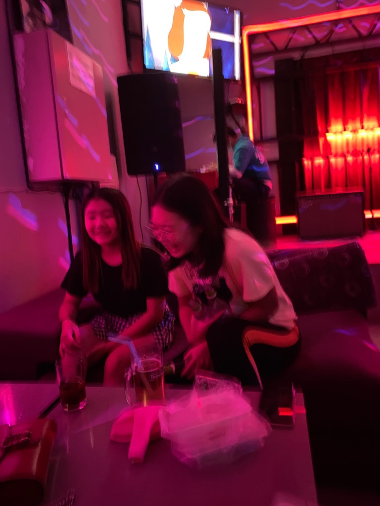 EB014B83-CC38-4FBD-9EB6-EB86368C87F9_1_105_c